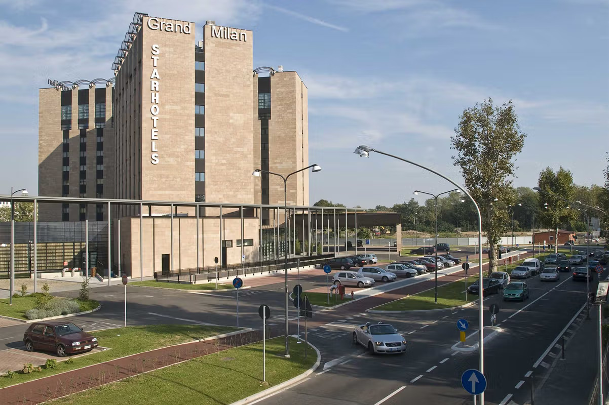 Starhotel Grand Milan & Transfer for Monza FORMULA 1 Italy 2027