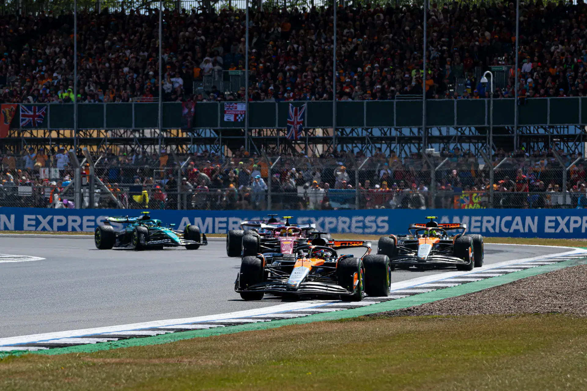 F1® Experiences Podium  FORMULA 1 Great Britain 2027